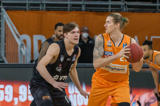 在巅峰期选 在巅峰期选